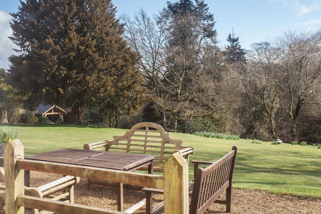Langrish House Bed and Breakfast Πίτερσφιλντ Εξωτερικό φωτογραφία